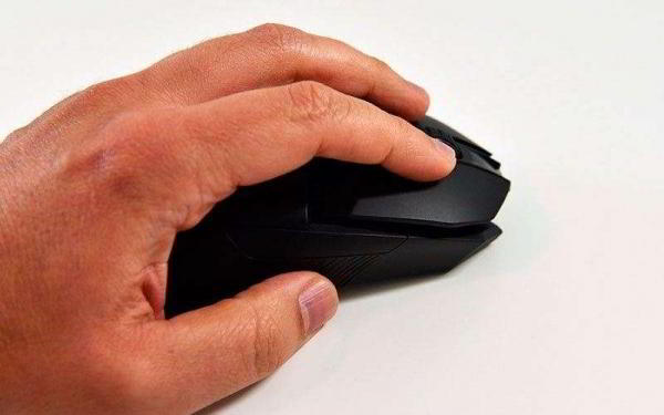 Оптическая или лазерная: какую компьютерную мышь выбрать? Оптическая или лазерная: какую компьютерную мышь выбрать?