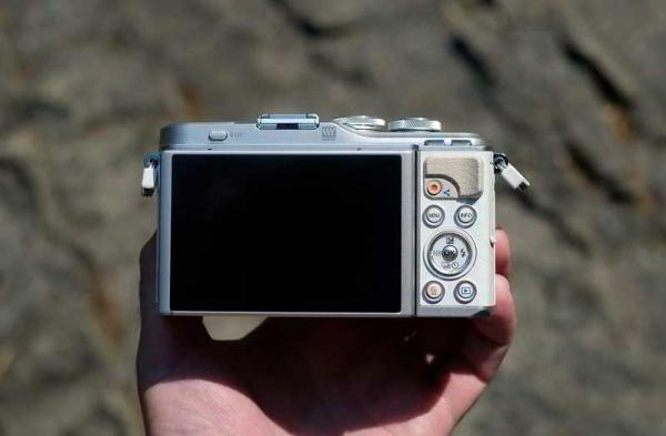 Обзор Olympus PEN E-PL9: лучшая альтернатива телефонной камере Обзор Olympus PEN E-PL9: лучшая альтернатива телефонной камере