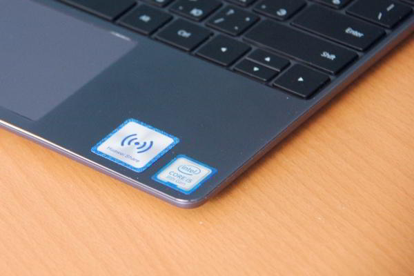 Обзор Huawei MateBook 13: бюджетный брат одного из лучших ноутбуков 2018 года Обзор Huawei MateBook 13: бюджетный брат одного из лучших ноутбуков 2018 года