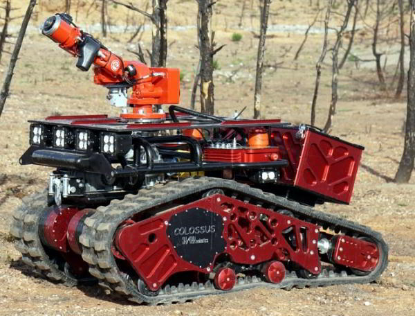 Роботы и дроны, помогавшие тушить Нотр-Дам-де-Пари Роботы и дроны, помогавшие тушить Нотр-Дам-де-Пари