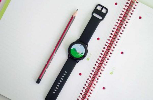 Обзор Samsung Galaxy Watch Active: компактные и функциональные умные часы Обзор Samsung Galaxy Watch Active: компактные и функциональные умные часы