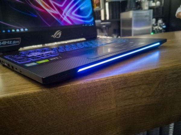 Репортаж с презентации ASUS Zephyrus S и ASUS ROG Strix SCAR II Репортаж с презентации ASUS Zephyrus S и ASUS ROG Strix SCAR II