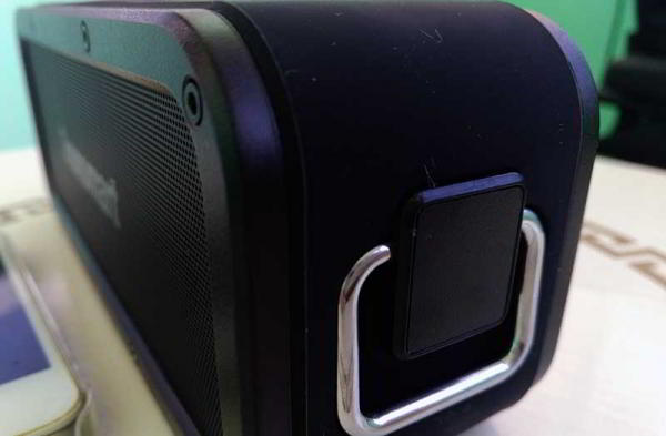 Обзор Tronsmart Element Force: 40 Вт водонепроницаемая Bluetooth-колонка Обзор Tronsmart Element Force: 40 Вт водонепроницаемая Bluetooth-колонка