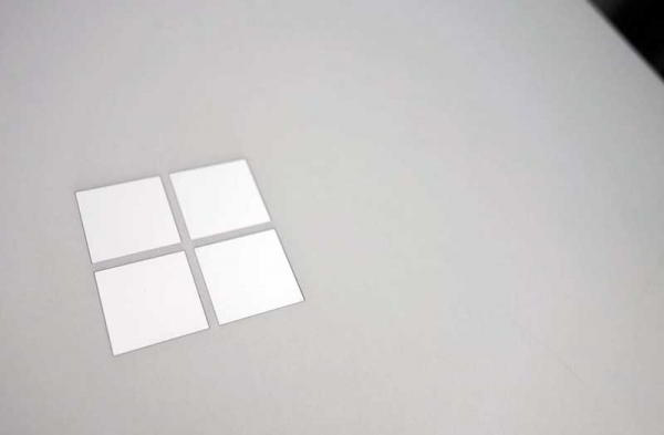 Обзор Microsoft Surface Laptop 2: так должен работать каждый ноутбук с Windows Обзор Microsoft Surface Laptop 2: так должен работать каждый ноутбук с Windows