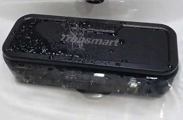 Обзор Tronsmart Element Force: 40 Вт водонепроницаемая Bluetooth-колонка Обзор Tronsmart Element Force: 40 Вт водонепроницаемая Bluetooth-колонка