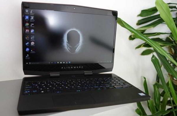 Обзор Alienware m15 серьёзного игрового ноутбука Обзор Alienware m15 серьёзного игрового ноутбука