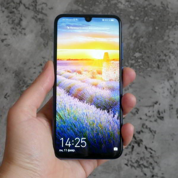 Обзор смартфона Huawei Honor 10 Lite: кандидат в преемники Обзор смартфона Huawei Honor 10 Lite: кандидат в преемники