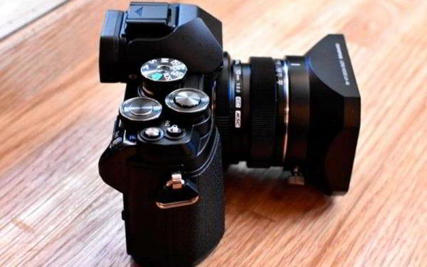 Фотокамера Olympus OM-D E-M10 Mark III как альтернатива камерофона Фотокамера Olympus OM-D E-M10 Mark III как альтернатива камерофона