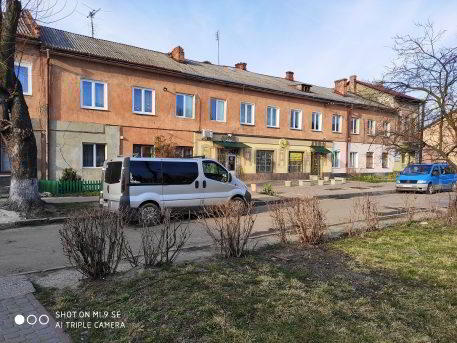 Обзор Xiaomi Mi 9 SE - компактный и немного упрощенный флагман Обзор Xiaomi Mi 9 SE - компактный и немного упрощенный флагман