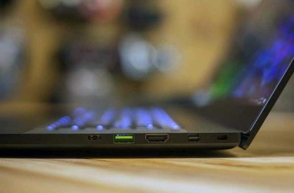 Обзор Razer Blade (2019): отличный ноутбук для игр и работы Обзор Razer Blade (2019): отличный ноутбук для игр и работы
