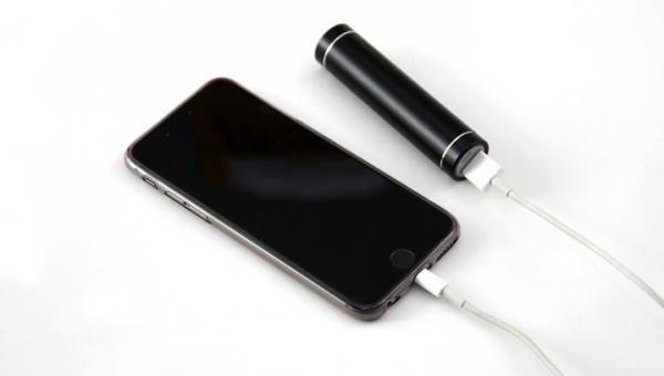 Смартфон c самой большой в мире батареей оказался никому не нужен Смартфон c самой большой в мире батареей оказался никому не нужен