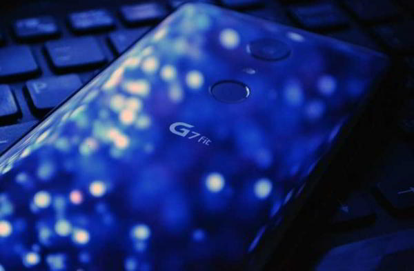 Обзор LG G7 fit: почти флагман за меньшие деньги Обзор LG G7 fit: почти флагман за меньшие деньги