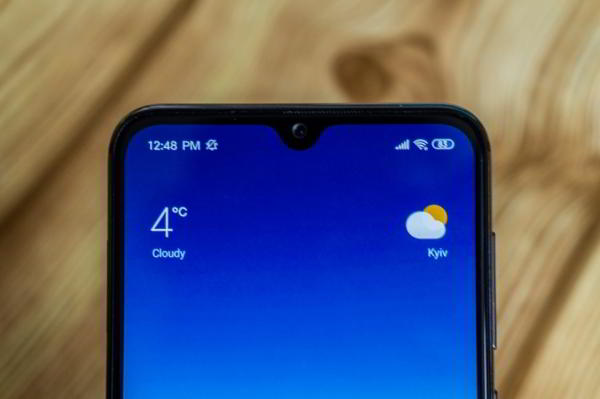 Обзор Xiaomi Mi 9 SE - компактный и немного упрощенный флагман Обзор Xiaomi Mi 9 SE - компактный и немного упрощенный флагман