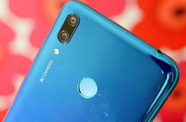 Обзор Huawei Y7 2019 (Enjoy 9, Y7 Pro): бюджетного смартфона с премиум дизайном Обзор Huawei Y7 2019 (Enjoy 9, Y7 Pro): бюджетного смартфона с премиум дизайном
