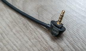 Обзор универсальной гарнитуры Cougar Phontum Обзор универсальной гарнитуры Cougar Phontum