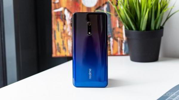 Realme X – доступный конкурент флагману OnePlus 7 за $220 (13 фото) Realme X – доступный конкурент флагману OnePlus 7 за $220 (13 фото)