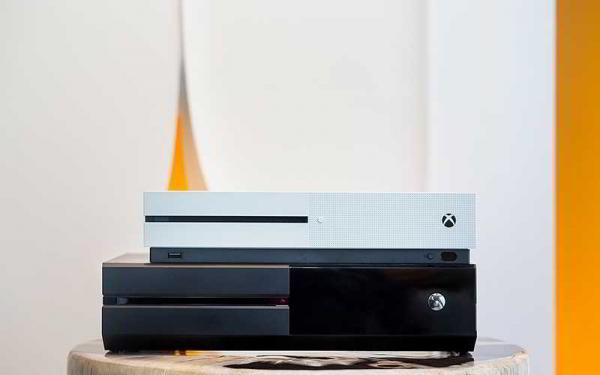 Консоль Xbox One S уже здесь, пришло время угробить ваш Xbox One Консоль Xbox One S уже здесь, пришло время угробить ваш Xbox One