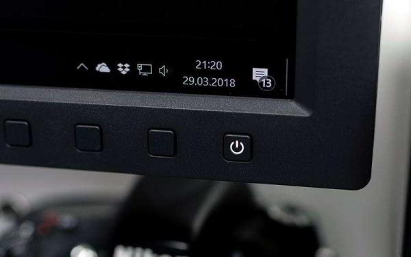 BenQ SW320 — Обзор профессионального 4K монитора, на котором можно всё BenQ SW320 — Обзор профессионального 4K монитора, на котором можно всё