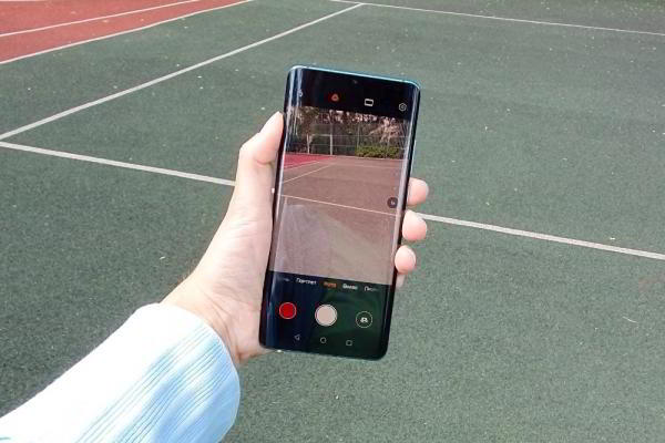 Обзор Huawei P30 Pro: на пути к идеальному смартфону Обзор Huawei P30 Pro: на пути к идеальному смартфону