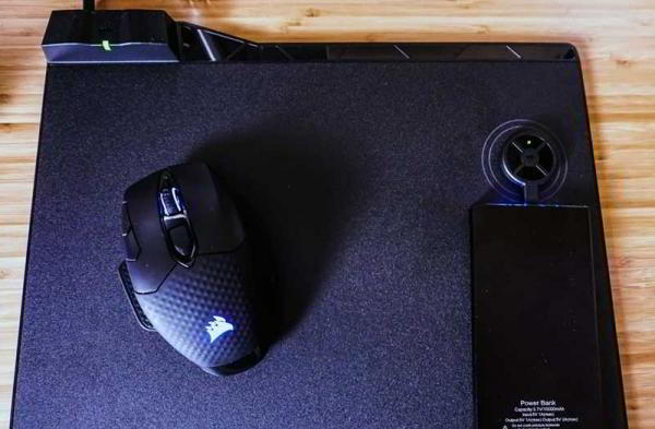 Обзор Corsair Dark Core SE большой беспроводной мыши Обзор Corsair Dark Core SE большой беспроводной мыши