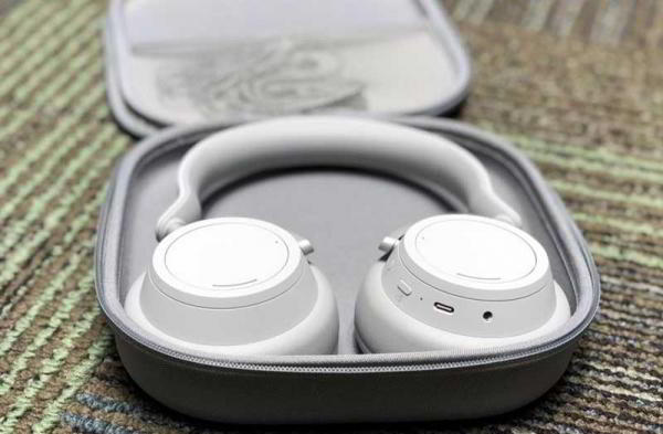 Первый обзор Microsoft Surface Headphones: детальный и сокрушающий звук Первый обзор Microsoft Surface Headphones: детальный и сокрушающий звук