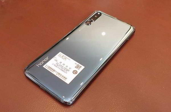 Обзор смартфона Honor Magic 2: яркого слайдера без рамок Обзор смартфона Honor Magic 2: яркого слайдера без рамок