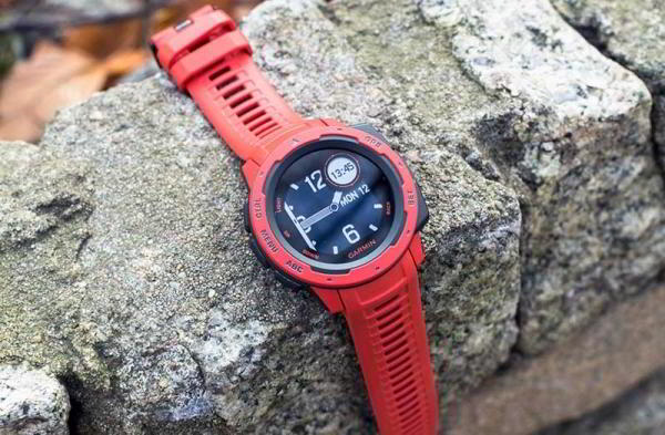 Обзор Garmin Instinct: спортивные часы с инстинктом Обзор Garmin Instinct: спортивные часы с инстинктом