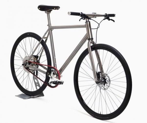 Электробайк Nua Electrica подзаряжает сам себя и работает почти бесконечно Электробайк Nua Electrica подзаряжает сам себя и работает почти бесконечно