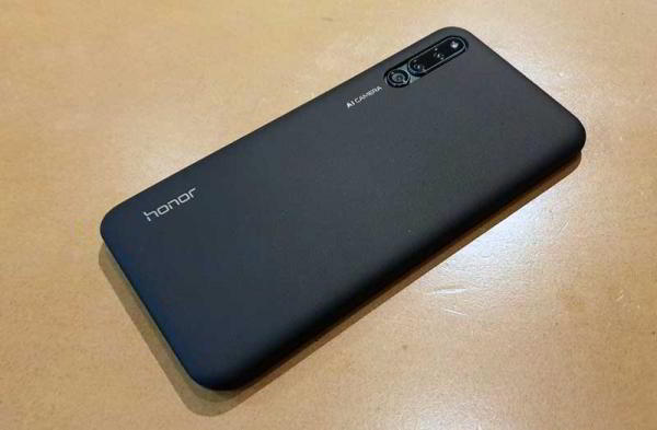 Обзор смартфона Honor Magic 2: яркого слайдера без рамок Обзор смартфона Honor Magic 2: яркого слайдера без рамок