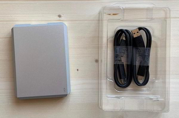 Обзор внешнего накопителя LaCie Mobile Drive (5TB) Обзор внешнего накопителя LaCie Mobile Drive (5TB)