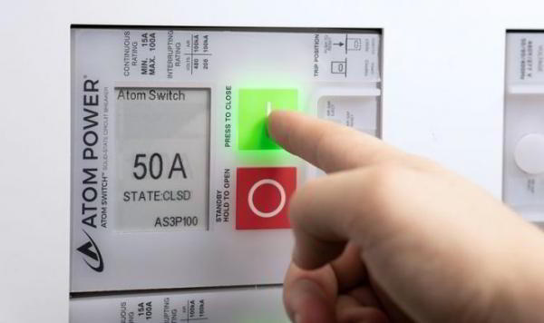 Первый цифровой автоматический выключатель может навсегда изменить мир электрики Первый цифровой автоматический выключатель может навсегда изменить мир электрики