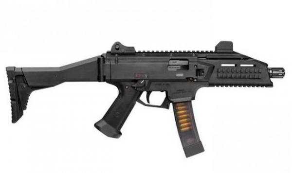 Армия США проводит испытания 10 новых пистолетов-пулеметов