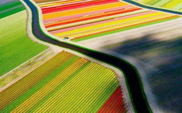 21 фото показывающее величие нашего мира, сделанное беспилотным дроном 21 фото показывающее величие нашего мира, сделанное беспилотным дроном