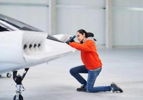 Пятиместное аэротакси успешно прошло лётное испытание (5 фото + видео) Пятиместное аэротакси успешно прошло лётное испытание (5 фото + видео)