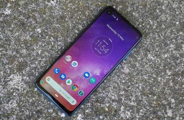 Обзор Motorola One Vision: недорогой телефон с чистым Android Обзор Motorola One Vision: недорогой телефон с чистым Android