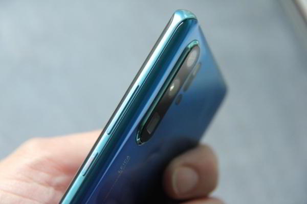 Обзор Huawei P30 Pro: на пути к идеальному смартфону Обзор Huawei P30 Pro: на пути к идеальному смартфону