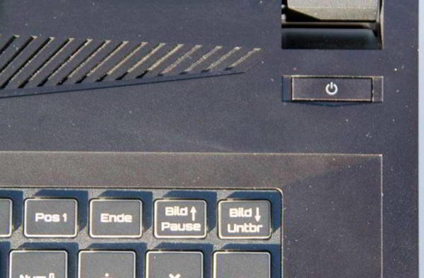 Обзор Gigabyte Sabre 17: мощного ноутбука среднего класса Обзор Gigabyte Sabre 17: мощного ноутбука среднего класса