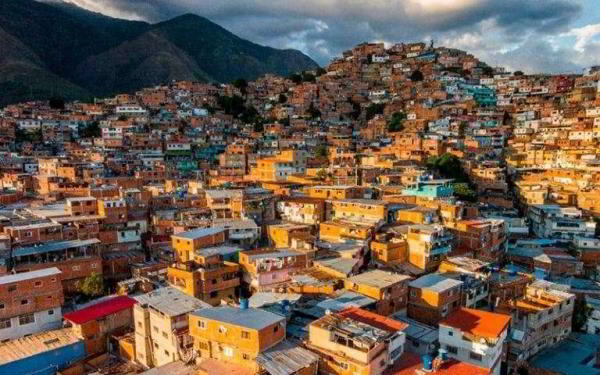 21 фото показывающее величие нашего мира, сделанное беспилотным дроном 21 фото показывающее величие нашего мира, сделанное беспилотным дроном