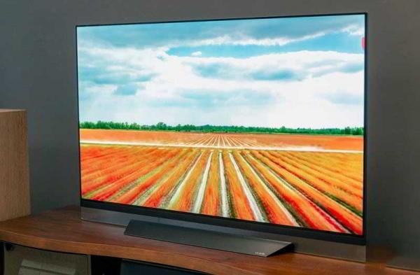 Обзор LG OLED TV E8: лучший телевизор не значит выгодный Обзор LG OLED TV E8: лучший телевизор не значит выгодный