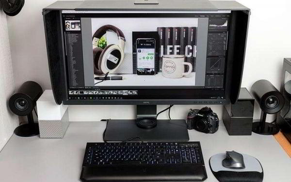 BenQ SW320 — Обзор профессионального 4K монитора, на котором можно всё BenQ SW320 — Обзор профессионального 4K монитора, на котором можно всё