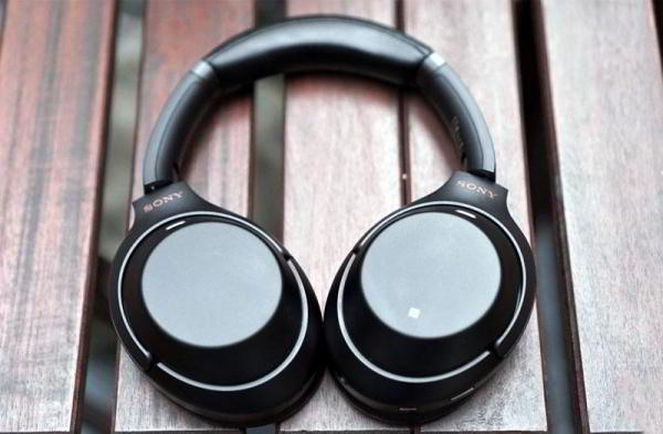 Обзор Sony WH-1000XM3: беспроводные наушники с лучшим шумоподавлением Обзор Sony WH-1000XM3: беспроводные наушники с лучшим шумоподавлением