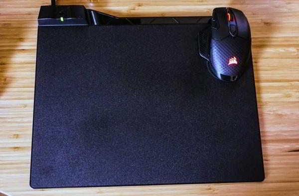 Обзор Corsair Dark Core SE большой беспроводной мыши Обзор Corsair Dark Core SE большой беспроводной мыши