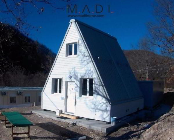 Складной дом M.A.Di способен пережить землетрясение Складной дом M.A.Di способен пережить землетрясение