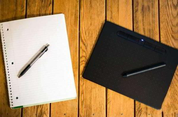 Обзор Wacom Intuos: бюджетный графический планшет Обзор Wacom Intuos: бюджетный графический планшет