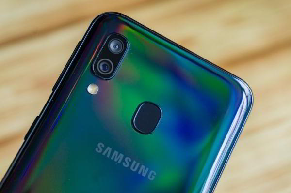 Обзор Samsung Galaxy A40 — компактный средний класс Обзор Samsung Galaxy A40 — компактный средний класс