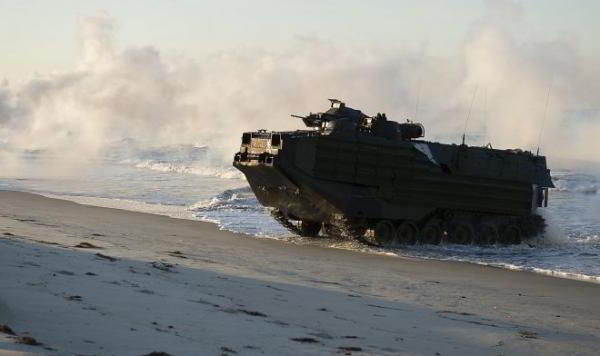 Морская пехота США нашла замену устаревшим боевым амфибиям Морская пехота США нашла замену устаревшим боевым амфибиям