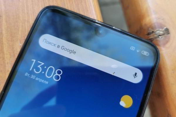 Обзор Xiaomi Mi 9: недорогой флагман Обзор Xiaomi Mi 9: недорогой флагман