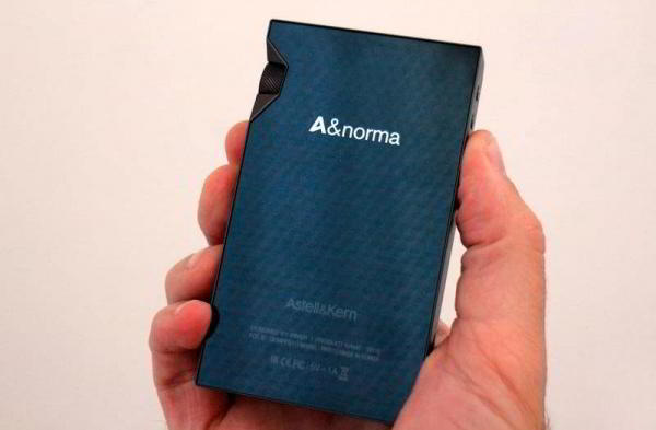 Обзор Astell & Kern A&norma SR15: причудливый дизайн и мощный звук Обзор Astell & Kern A&norma SR15: причудливый дизайн и мощный звук