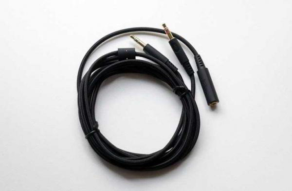 Обзор HyperX Cloud MIX: универсальные наушники не только геймеров Обзор HyperX Cloud MIX: универсальные наушники не только геймеров