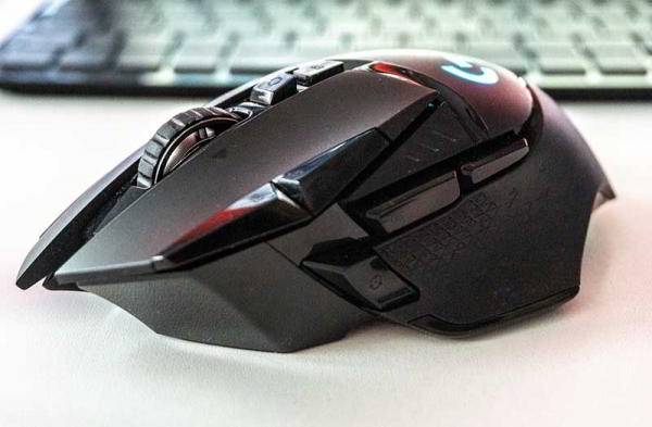 Обзор Logitech G502 Lightspeed: лучшая беспроводная мышь для игроков Обзор Logitech G502 Lightspeed: лучшая беспроводная мышь для игроков